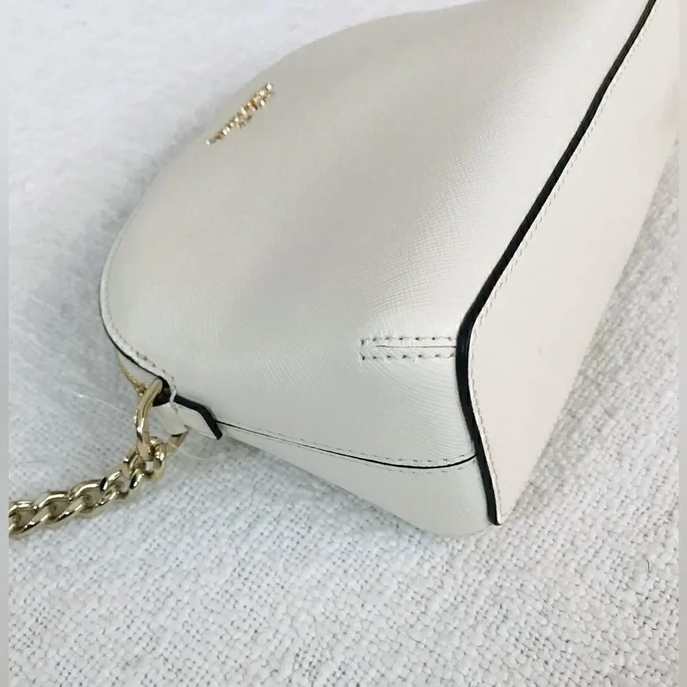 KATE SPADE NEW YORK | BRAND NEW |  Saffiano Leather Crossbody Bag in Bone.